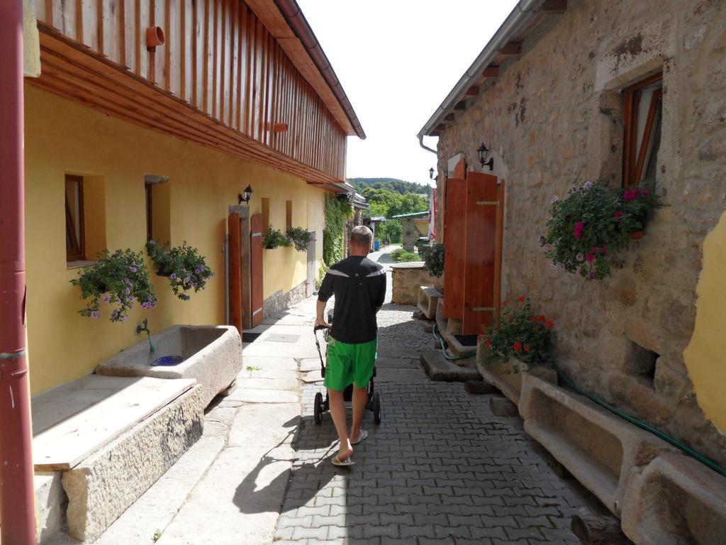 Penzion Skalicek Kunzak Bagian luar foto